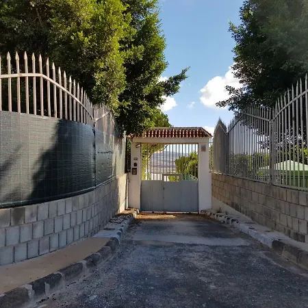 Homestay Finca Isabel San Bartolome de Tirajana (Gran Canaria)